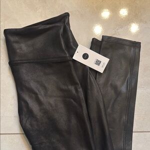 Spanx petite medium Black Faux Leather Leggings NWT
